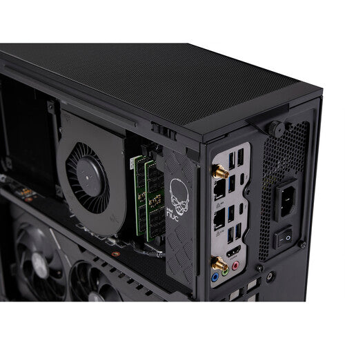 INTEL NUC 13 EXTREME KIT, i7-13700K DDR5 (0/2) ,M.2 (0/3), WIFI 6E, AU PWR CORD,3YR