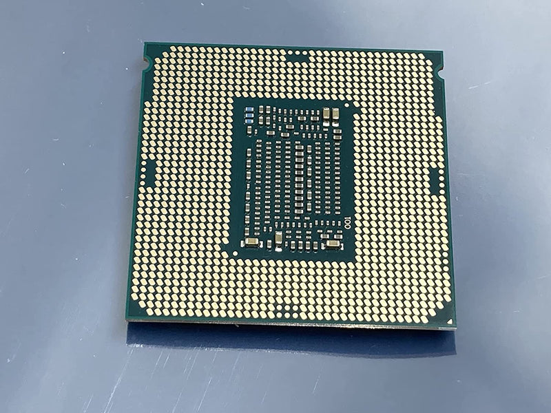 Intel Xeon E-2224 processor 3.4 GHz 8 MB Smart Cache Box